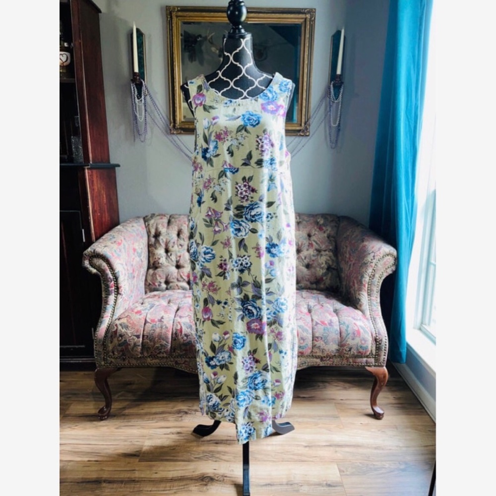 White Stag Linen Vintage 90s Floral Mother of Pearl Side Buttons Maxi Dress